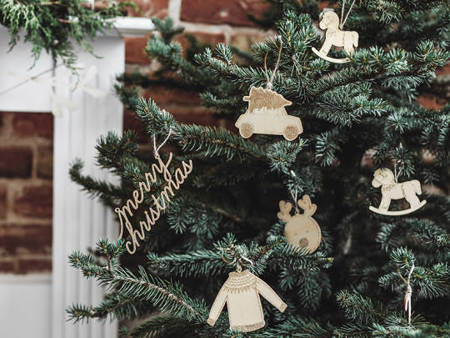 Zawieszki dekoracyjne drewniane Merry Christmas ZDD5-100